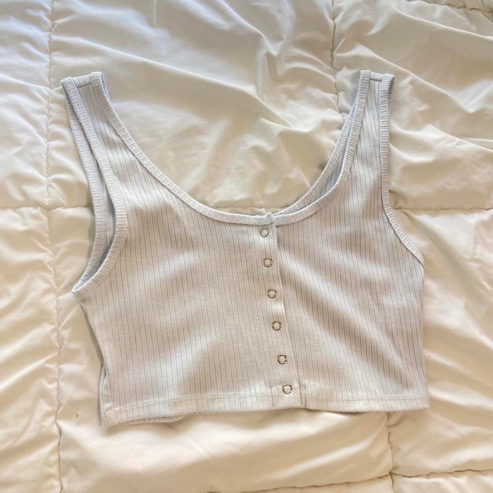 white forever 21 cropped tank top